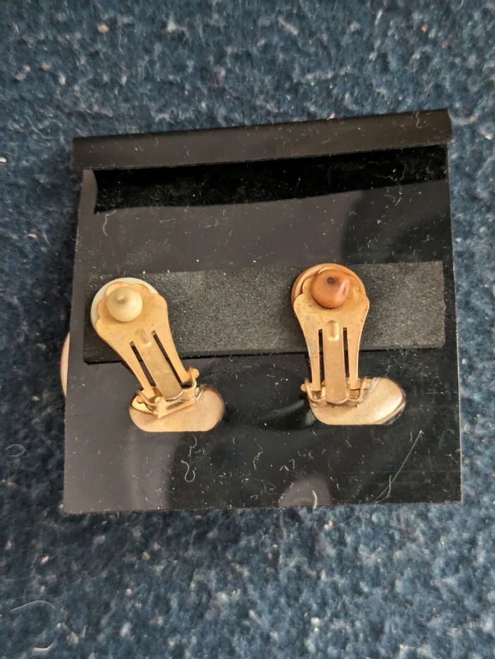 Boucles d'oreilles vintage en métal - photo numéro 2