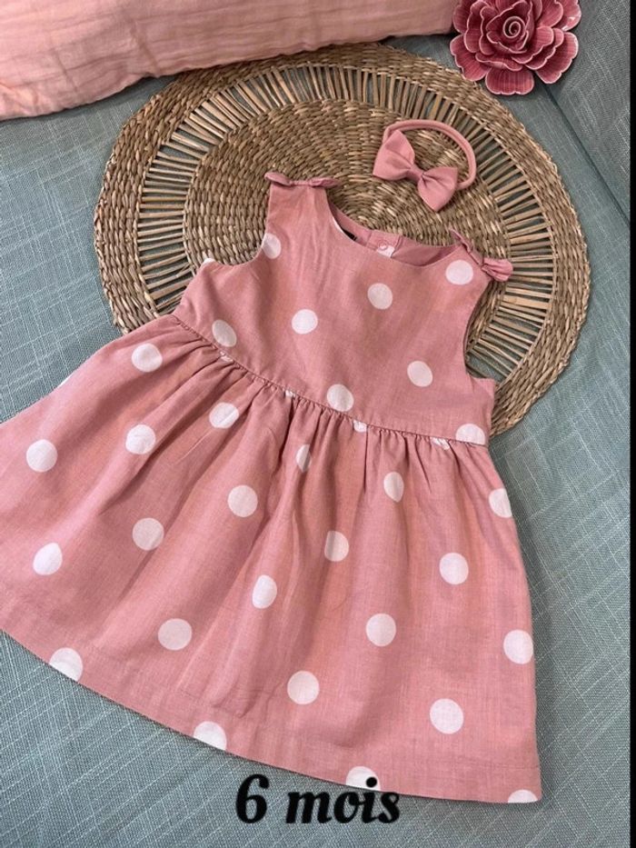 Robe et bandeau noeud taille 6 mois