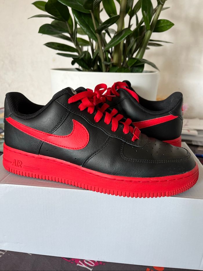 Chaussure Nike Air force 1 peu portées - photo numéro 3