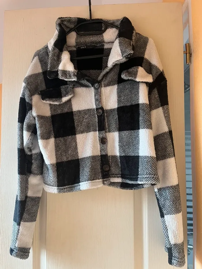 veste à carreaux avec boutons - photo numéro 2