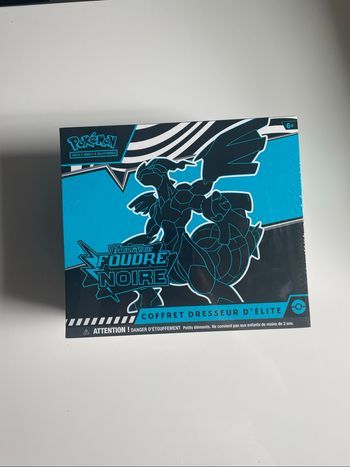 ETB Pokémon 10.5 Foudre Noire - Parfait État