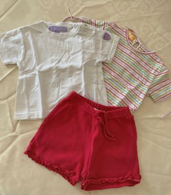Ensemble short et 2 t-shirts