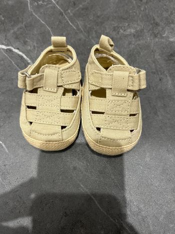 Chaussures été sandales 0/3 mois