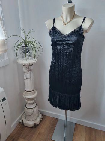 Robe noir brodé évasé vintage