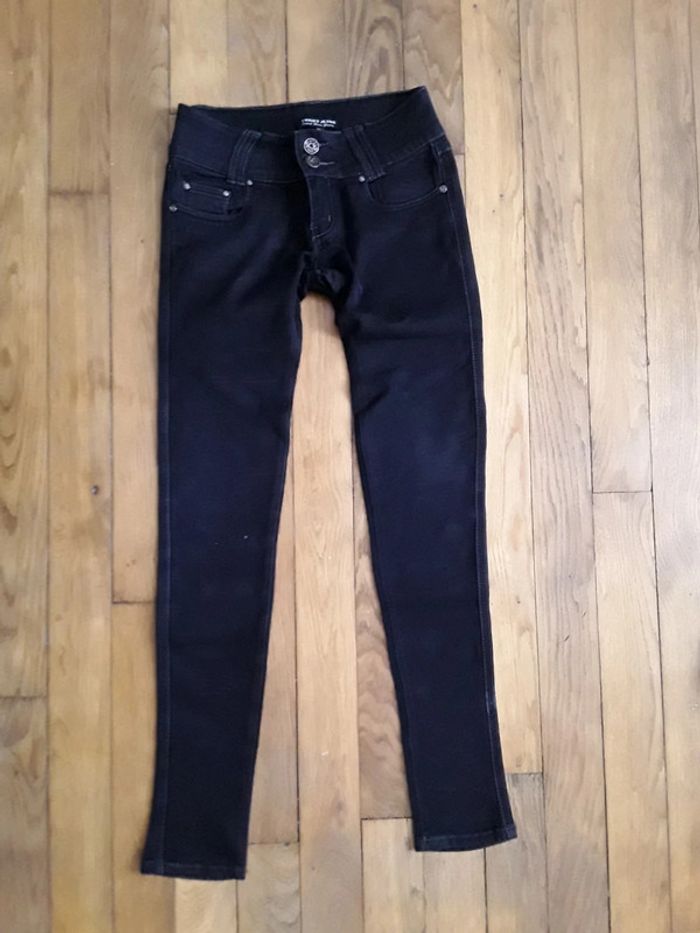 Lot jeans taille 40 - photo numéro 3