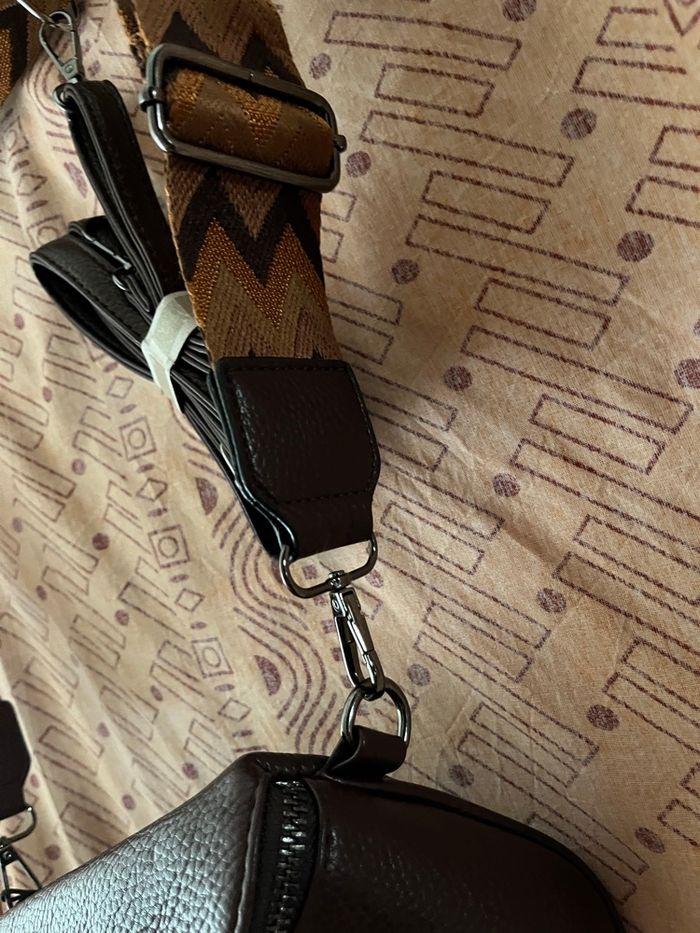 Sac a bandoulière couleur café - photo numéro 2