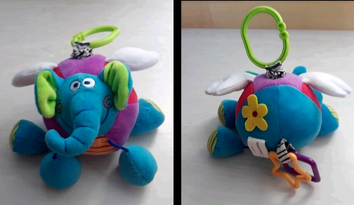 Lot 3 peluches à suspendre dont un avec grelot + livre de bain - photo numéro 6