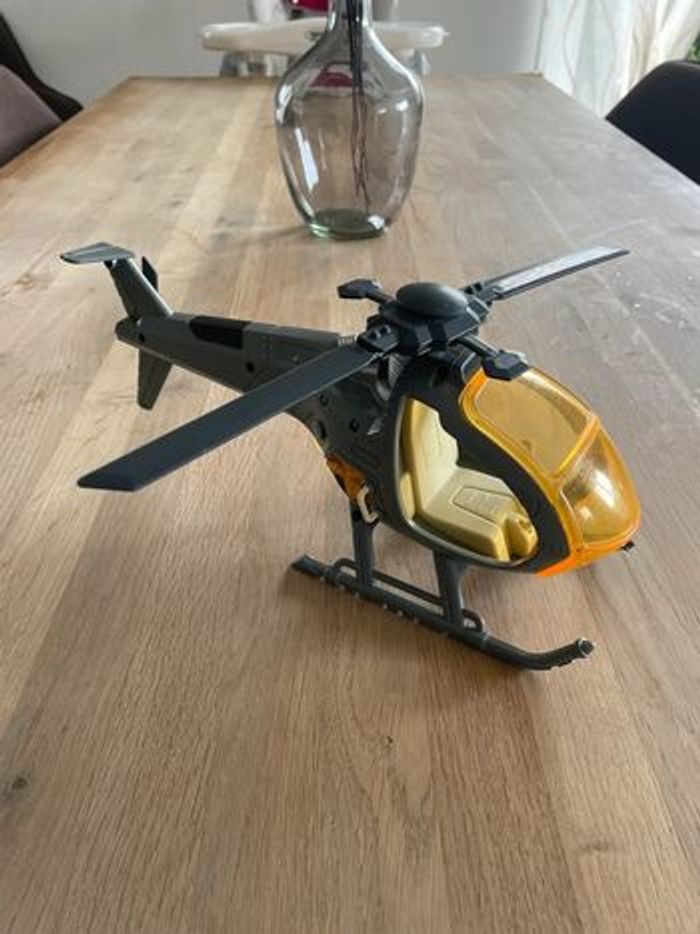 Hélicoptère - photo numéro 2