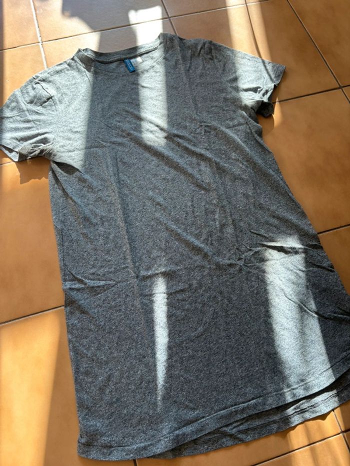 T shirt homme XS - photo numéro 2