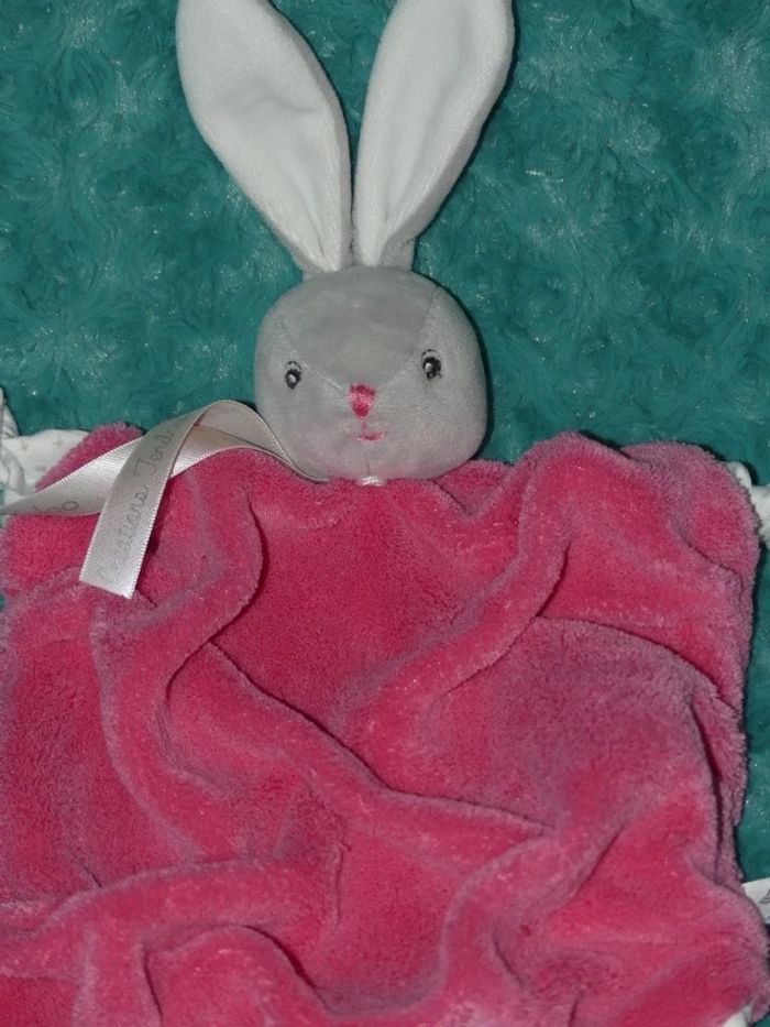 Doudou plat lapin plume kaloo rose gris framboise🐰parfait état - photo numéro 2