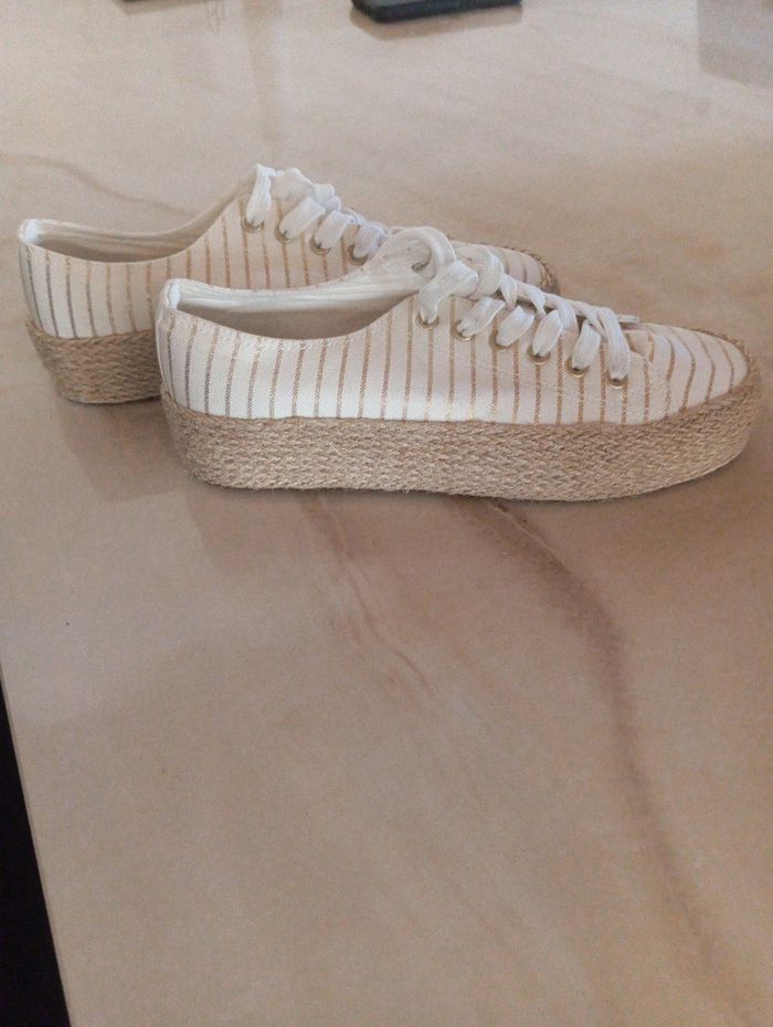 Baskets neuve - photo numéro 2
