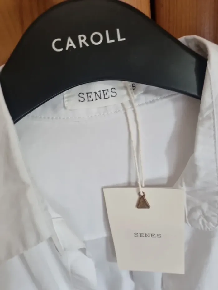 Chemise blanche senes - photo numéro 2