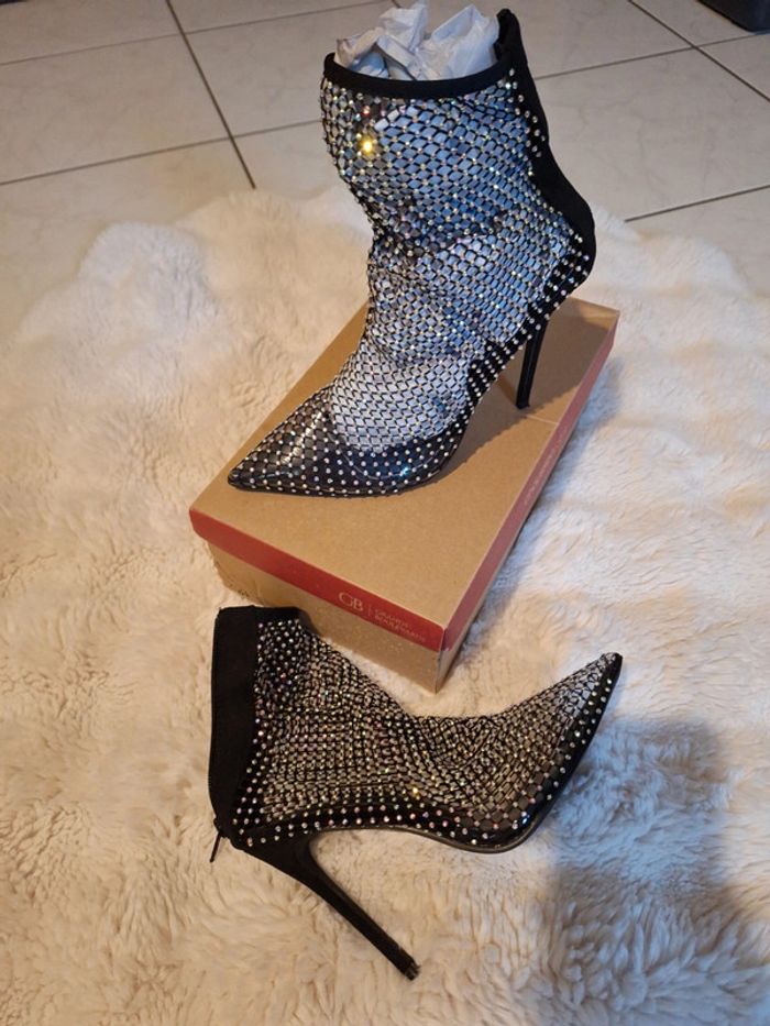 Bottines à talons aiguilles Grands Boulevards – Strass scintillants #CHAUFE-010