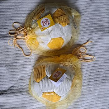 2 ballons de foot