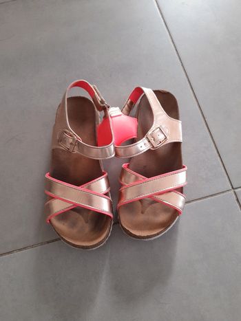 Sandales T 34