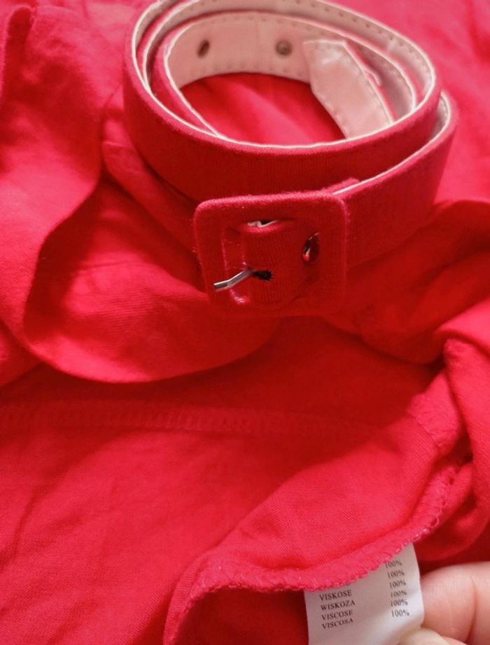 T-shirt rouge avec ceinture 38 - photo numéro 3