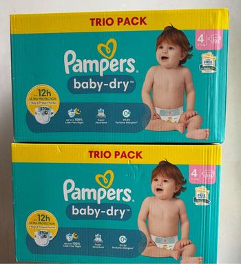 270 couches Pampers baby dry taille 4