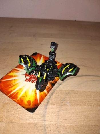 Bakugan Dharak Black Darkus