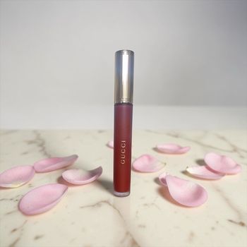 Rouge à lèvres GUCCI mat sans transfert