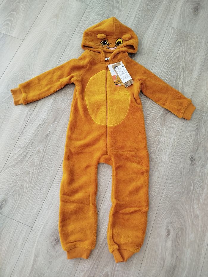Pyjama Simba 3 ans neuf - photo numéro 2