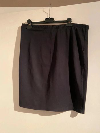 Jupe noir cotelé