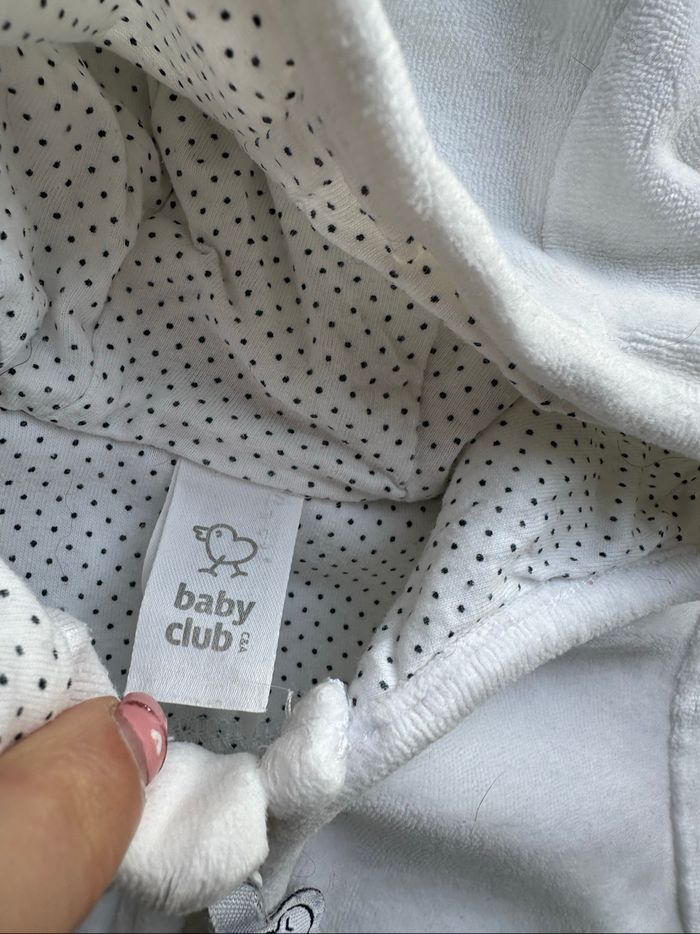 - Gilet C&A   - 1 mois  - Très bon état - photo numéro 2