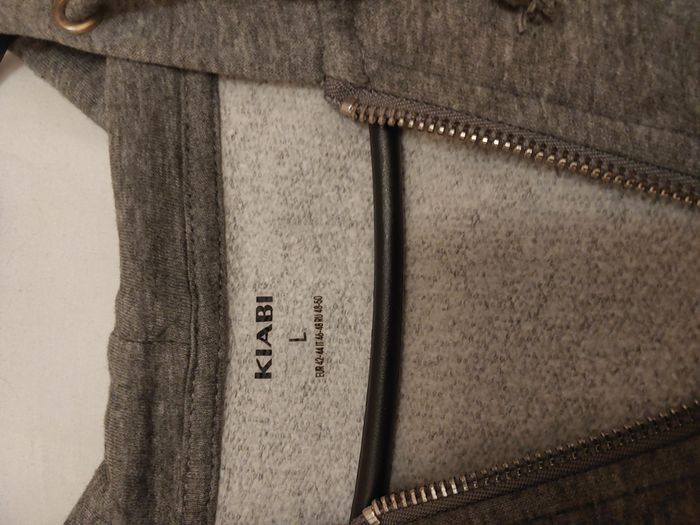 Veste de jogging à capuche - photo numéro 3