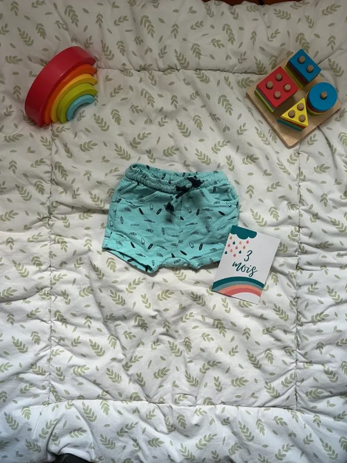 short turquoise a motifs 3 mois lulu castagnette lien de serrage