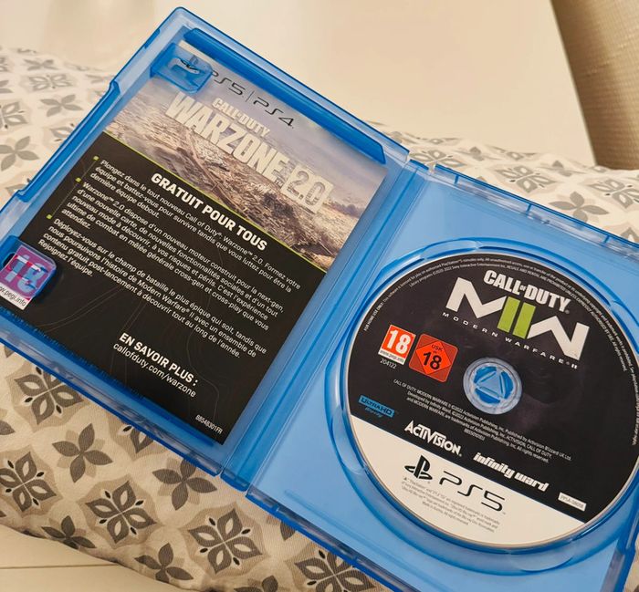Call of Duty - Moder Warfare II - PS5 - photo numéro 2