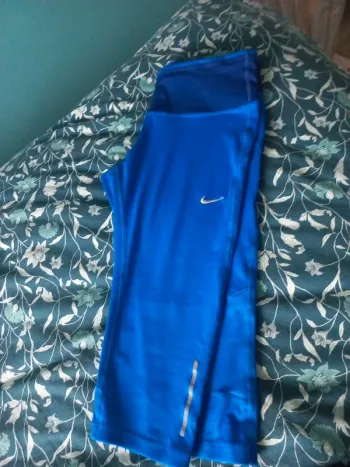 Bas bleu Nike de sport femme