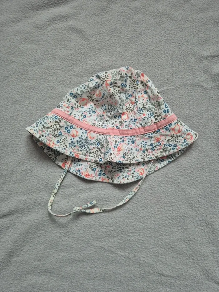 Chapeau bébé taille 50 cm