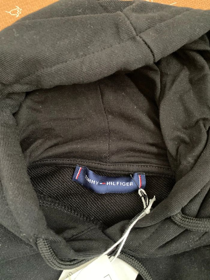 Ensemble jogging Tommy Hilfiger 2/3 ans - photo numéro 5