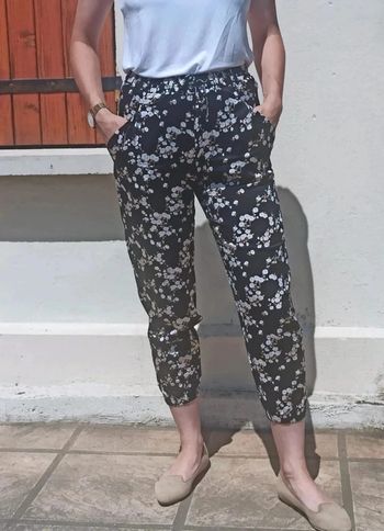 Pantalon fluide fleuri Zara M