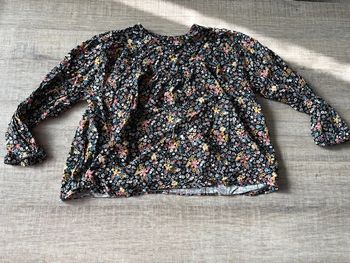Blouse fleurie Kiabi 8 ans