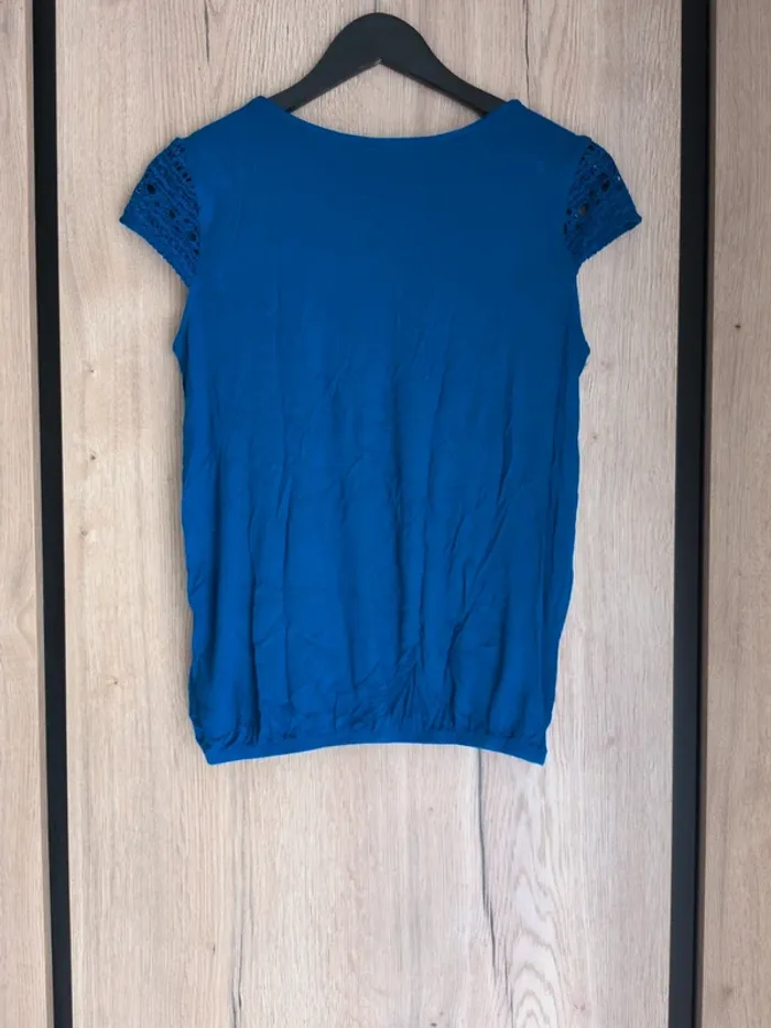 T shirt bleu Taille 38 - photo numéro 3
