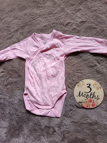 Body cache cœur petit bateau 3 mois neuf