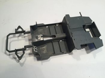 Châssis intérieur pièce détachée miniature Ferrari 550 maranello 1996 1/18 burago #A16