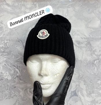Bonnet moncler