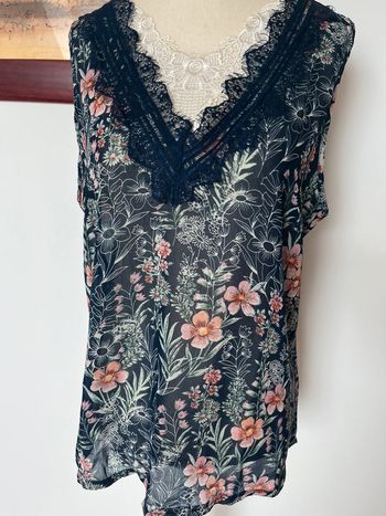 Haut fleuri