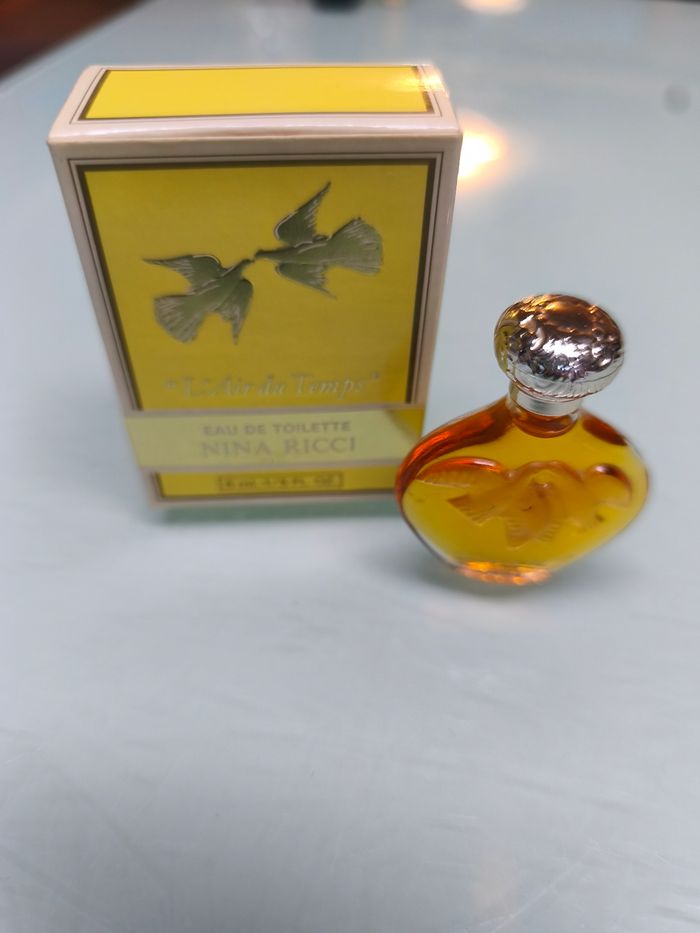 Miniature de parfum avec Boite
