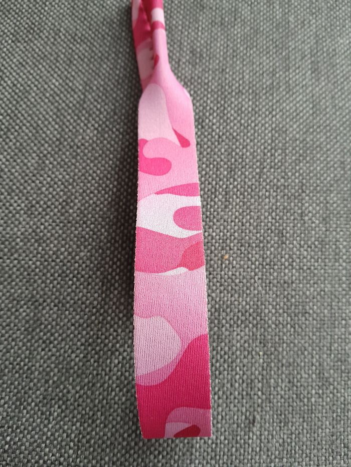 Cordon de lunette militaire rose