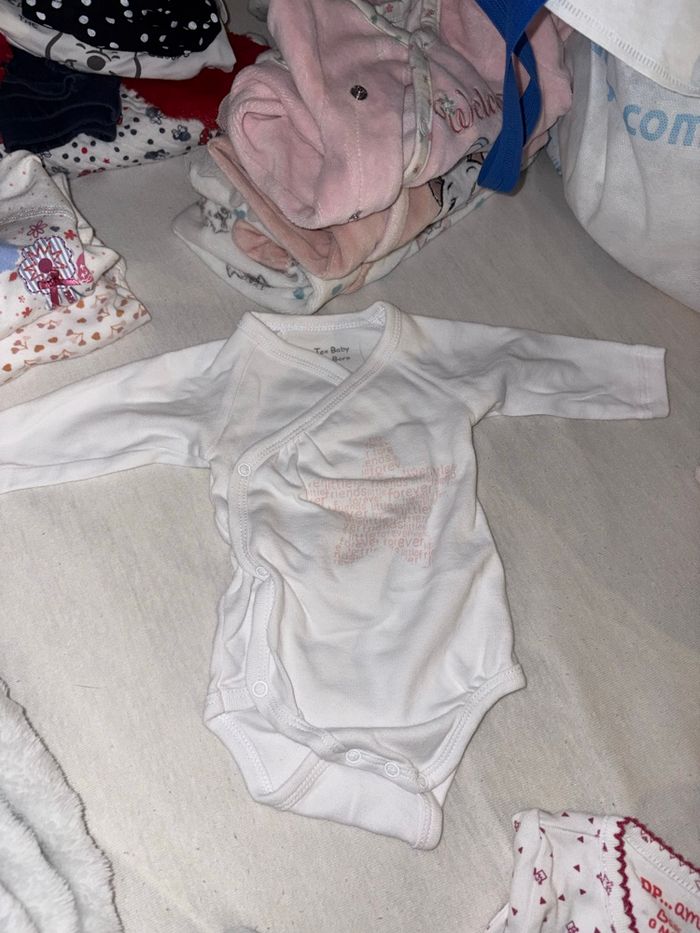 3 bodies - photo numéro 2