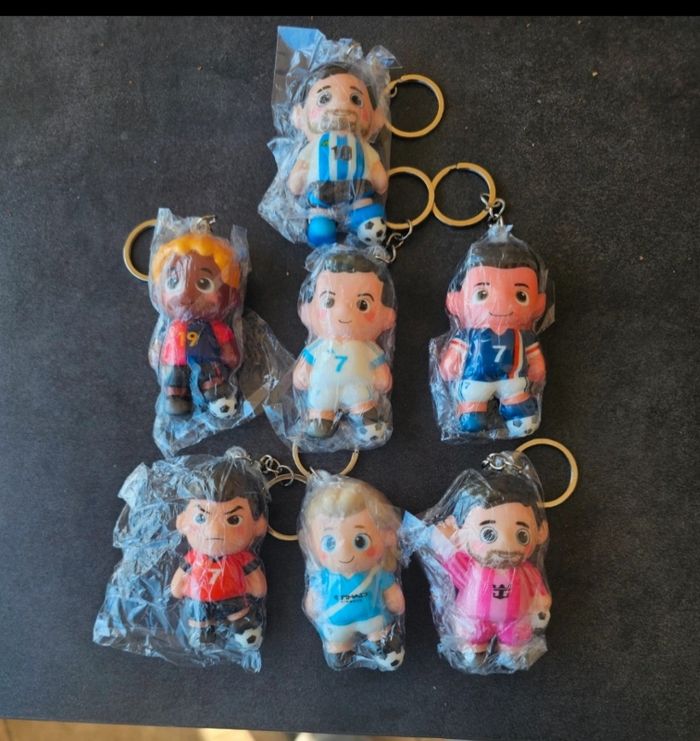 Lot de Squishies Footballeurs (Messi, Ronaldo, MBappé...) - Neufs - photo numéro 2