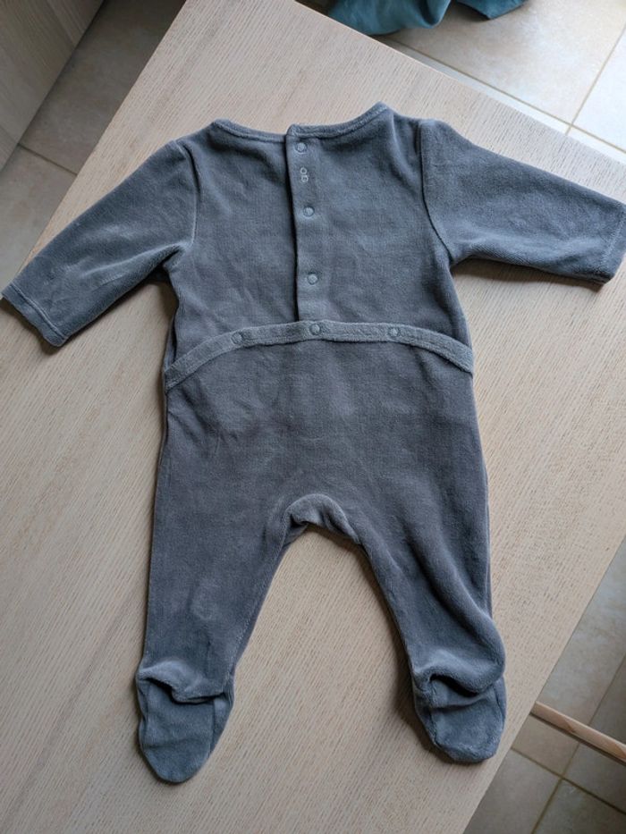 Pyjama velours Obaïbi 1 mois - photo numéro 5