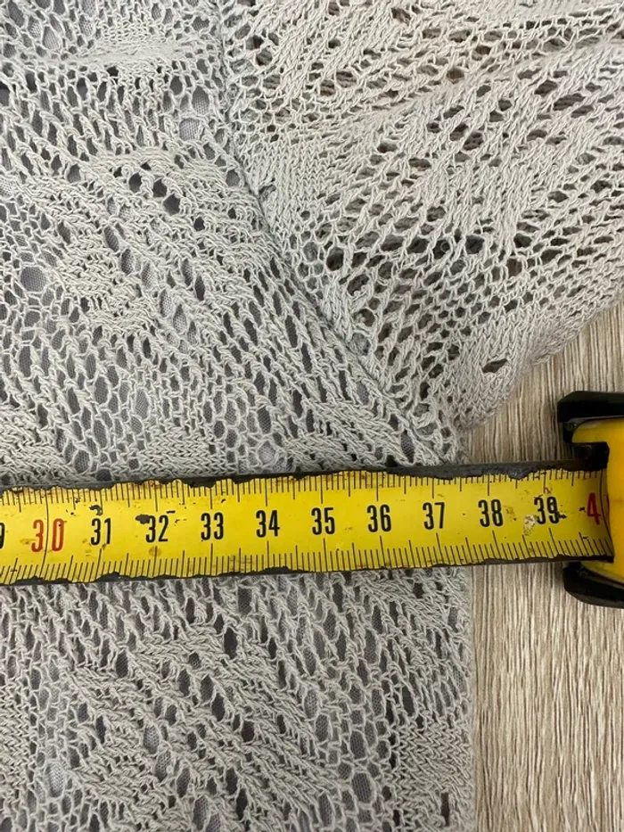 Robe grise dentelle - photo numéro 8
