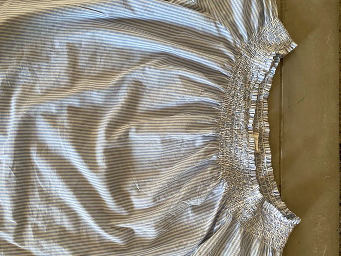 Blouse H&M bleue et blanche à rayures taille 36 / 38 - photo numéro 14