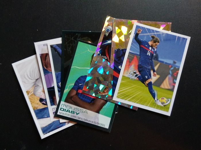8 stickers Panini Au plus près des Bleus Intermarché