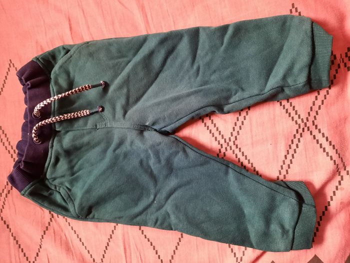 Lot pantalons 18mois - photo numéro 6