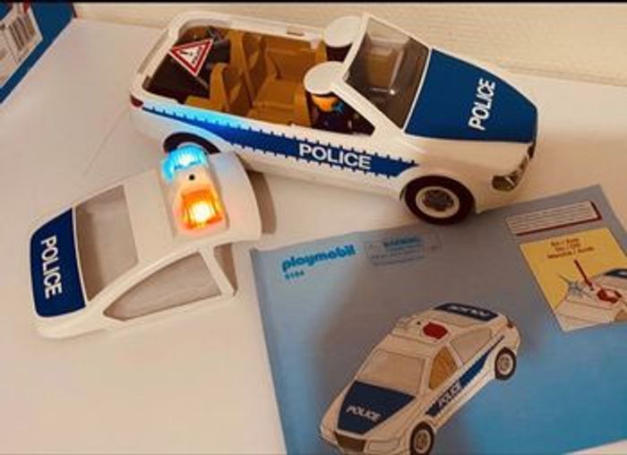 Voiture de police playmobil - photo numéro 4