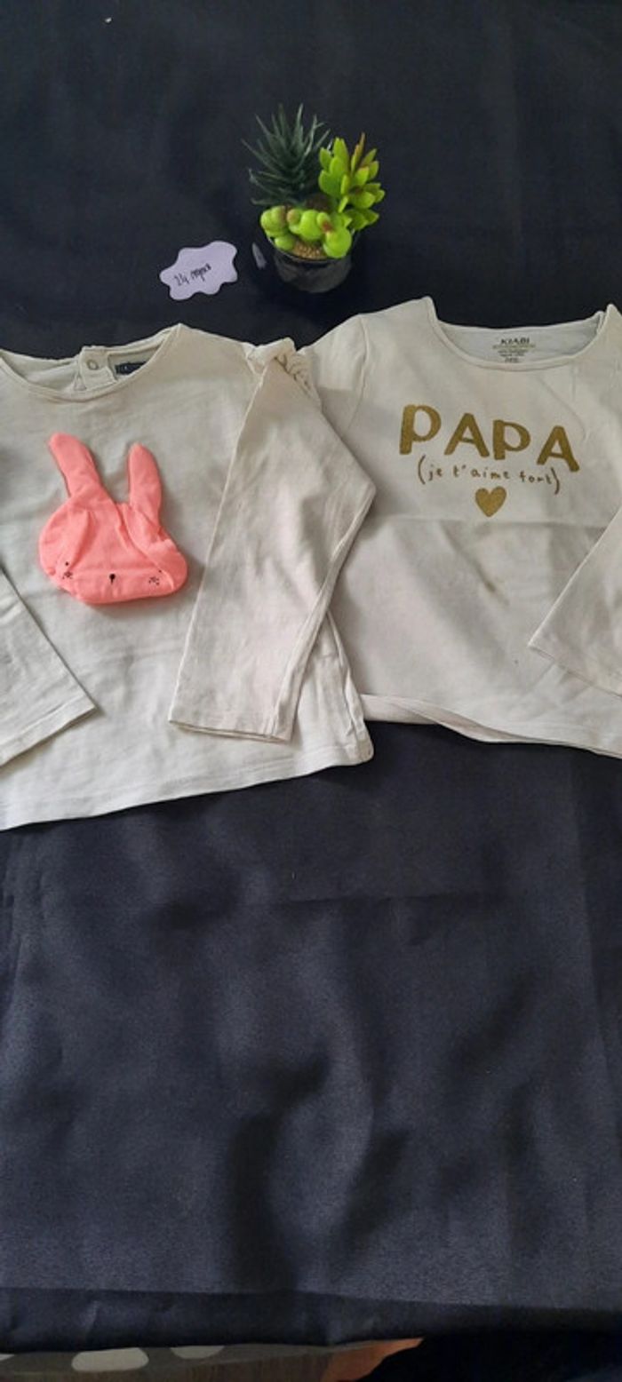 2 t-shirts 24mois